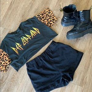 Def Leppard Crop top